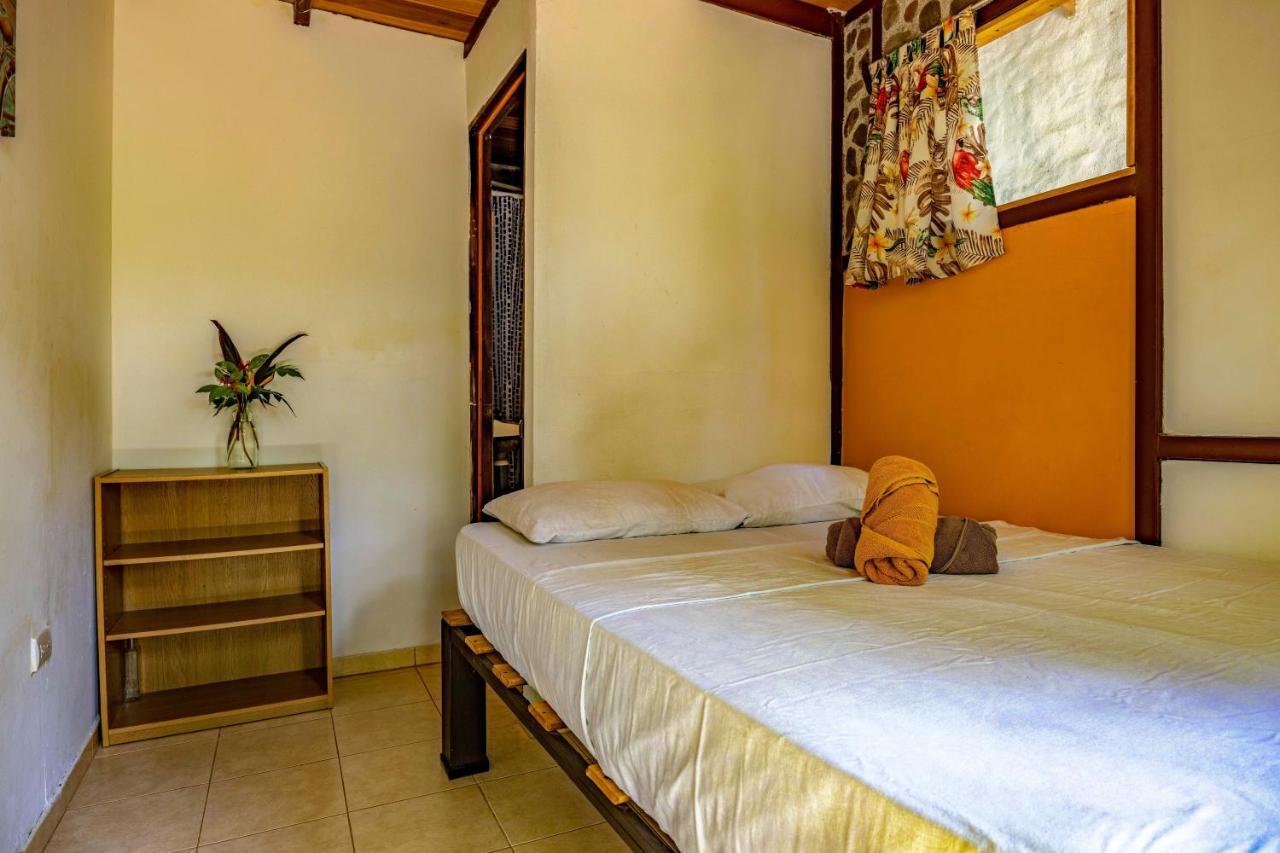 Uvita River Guesthouse Ngoại thất bức ảnh
